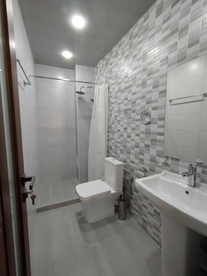 V.Mod Hotel Yerevan Luaran gambar